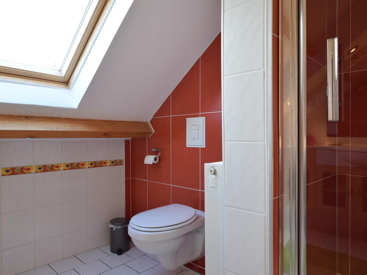 Cozy Holiday Home In Noville With Private Terrace Luzery Екстер'єр фото