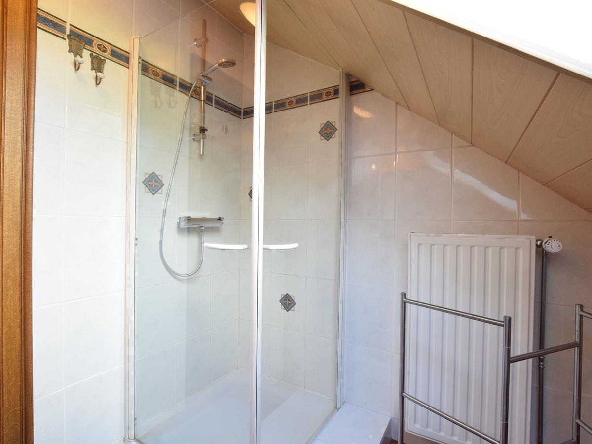 Cozy Holiday Home In Noville With Private Terrace Luzery Екстер'єр фото
